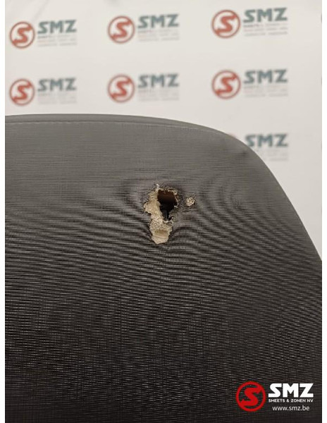 Renault Occ bestuurdersstoel Renault - Кабина и интерьер для Грузовиков: фото 3 Renault Occ bestuurdersstoel Renault - Кабина и интерьер для Грузовиков: фото 3