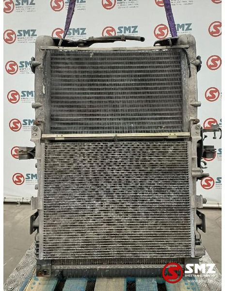 Renault Occ radiator + intercooler Renault - Радиатор для Грузовиков: фото 2 Renault Occ radiator + intercooler Renault - Радиатор для Грузовиков: фото 2