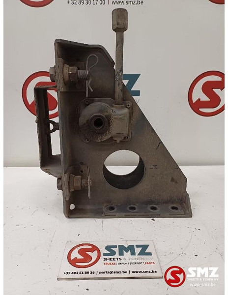 Renault Occ reservewielhouder Renault - Рама/ Шасси для Грузовиков: фото 2 Renault Occ reservewielhouder Renault - Рама/ Шасси для Грузовиков: фото 2