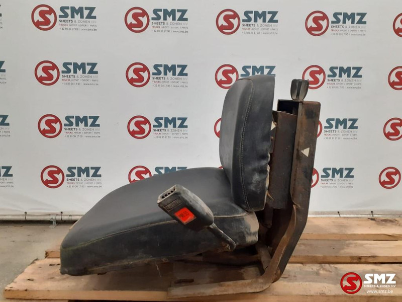 Zettelmeyer Occ bijrijdersstoel Zettelmeyer - Кабина и интерьер для Грузовиков: фото 2 Zettelmeyer Occ bijrijdersstoel Zettelmeyer - Кабина и интерьер для Грузовиков: фото 2