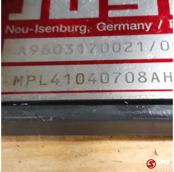 Jost Occ koppelschotel JSK37C + montageplaat Jost - Седло для Грузовиков: фото 5 Jost Occ koppelschotel JSK37C + montageplaat Jost - Седло для Грузовиков: фото 5