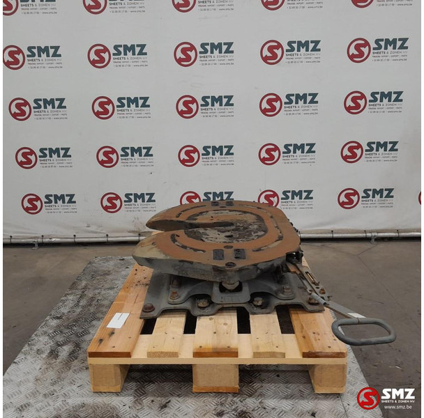 Jost Occ koppelschotel JSK40 + montageplaat Jost - Седло для Грузовиков: фото 2 Jost Occ koppelschotel JSK40 + montageplaat Jost - Седло для Грузовиков: фото 2