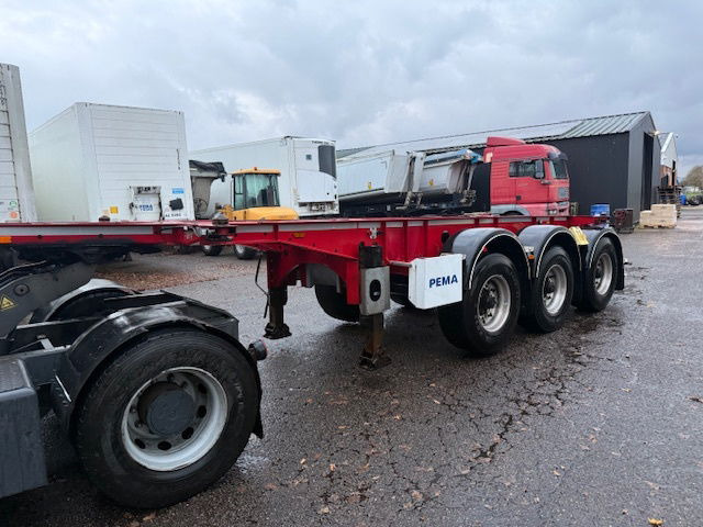 Van Hool 20 FT - Полуприцеп-контейнеровоз/ Сменный кузов: фото 2 Van Hool 20 FT - Полуприцеп-контейнеровоз/ Сменный кузов: фото 2