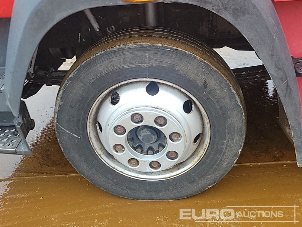 Пожарная машина 2002 MAN 4x2 Fire Engine, Automatic Gearbox (Reg. Docs. Available): фото 12