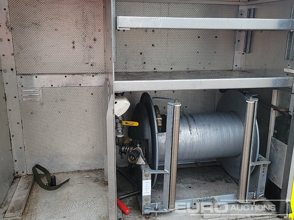 Пожарная машина 2002 MAN 4x2 Fire Engine, Automatic Gearbox (Reg. Docs. Available): фото 18