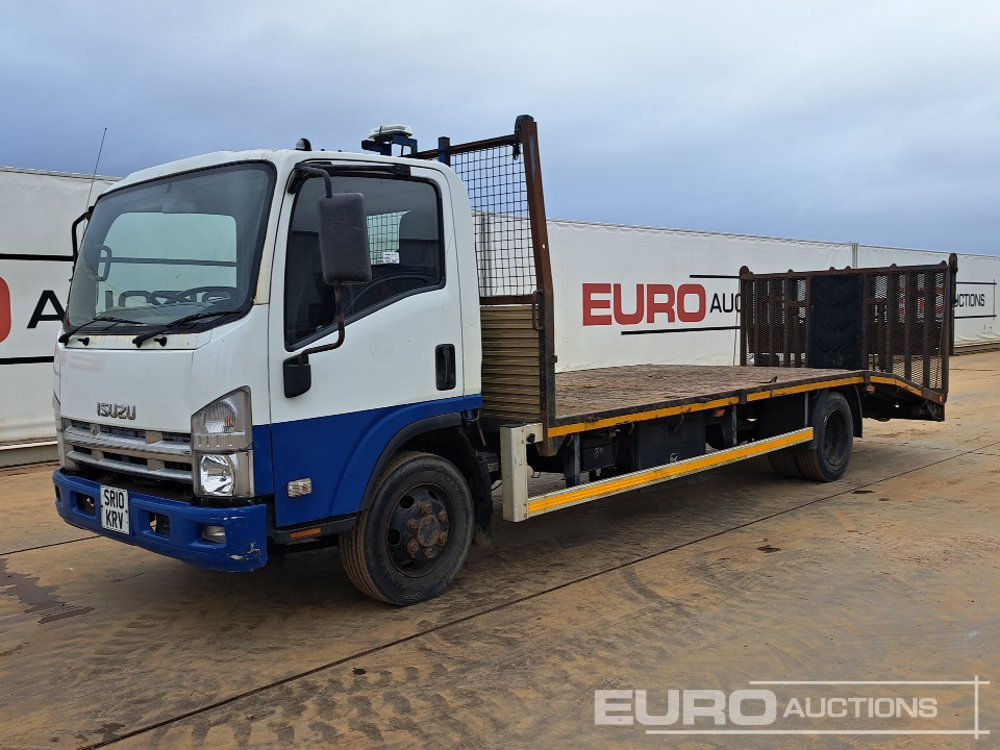 2010 Isuzu 4x2 Beavertail Plant Lorry, Auto Gearbox, Winch, Hydraulic Fliptoe Ramp - Грузовик бортовой/ Платформа: фото 1 2010 Isuzu 4x2 Beavertail Plant Lorry, Auto Gearbox, Winch, Hydraulic Fliptoe Ramp - Грузовик бортовой/ Платформа: фото 1