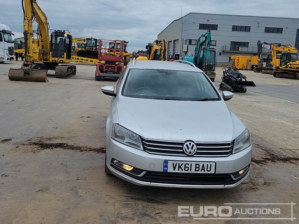 Легковой автомобиль 2011 Volkswagen Passat: фото 8