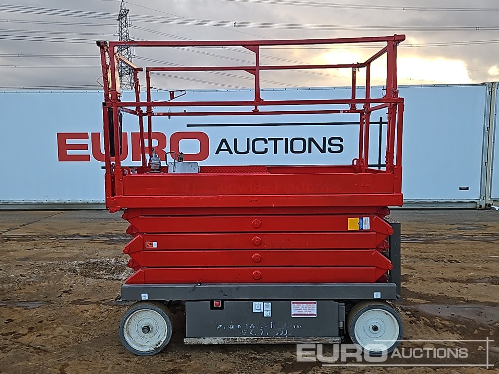 2012 SkyJack SJIII-4632 - Ножничный подъемник: фото 2 2012 SkyJack SJIII-4632 - Ножничный подъемник: фото 2