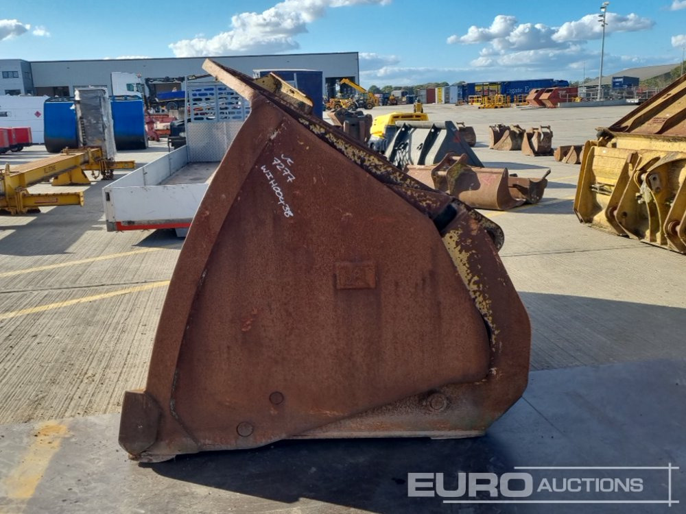 2014 CAT 120" Hydraulic Hi Tip Loading Bucket to suit Wheeled Loader - Ковш: фото 2 2014 CAT 120" Hydraulic Hi Tip Loading Bucket to suit Wheeled Loader - Ковш: фото 2