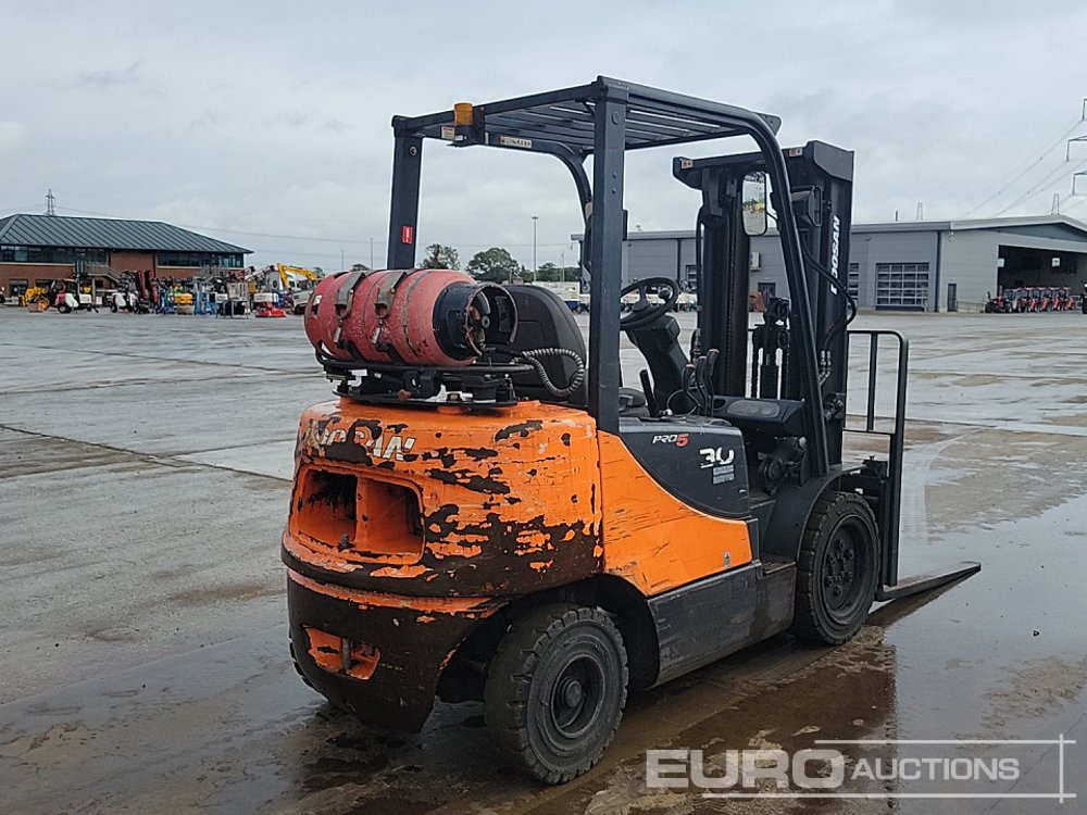 2015 Doosan G30E-5 - Вилочный погрузчик: фото 5 2015 Doosan G30E-5 - Вилочный погрузчик: фото 5