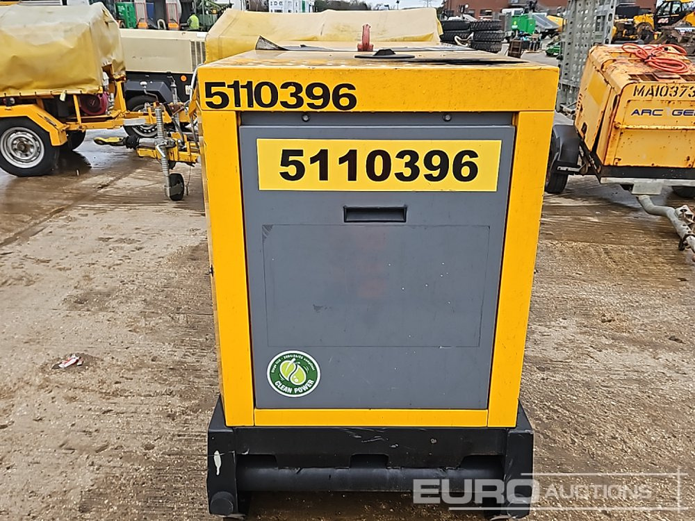 2016 SDMO R22C3 - Электрогенератор: фото 4 2016 SDMO R22C3 - Электрогенератор: фото 4