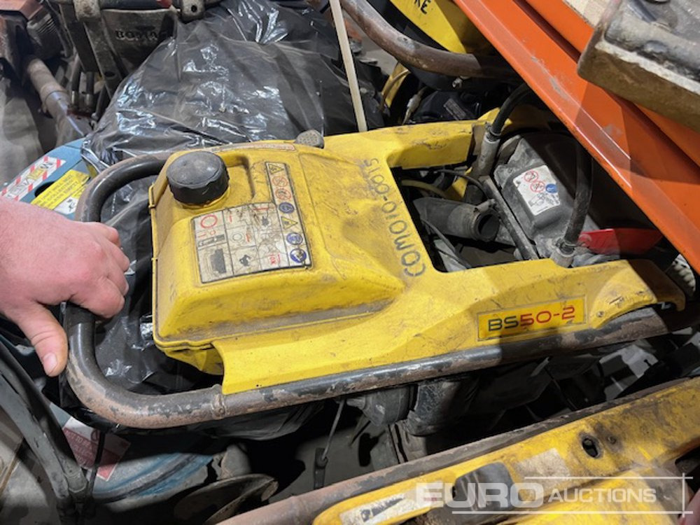 2016 Wacker Neuson BS50-2 - Асфальтоукладочная техника: фото 2 2016 Wacker Neuson BS50-2 - Асфальтоукладочная техника: фото 2