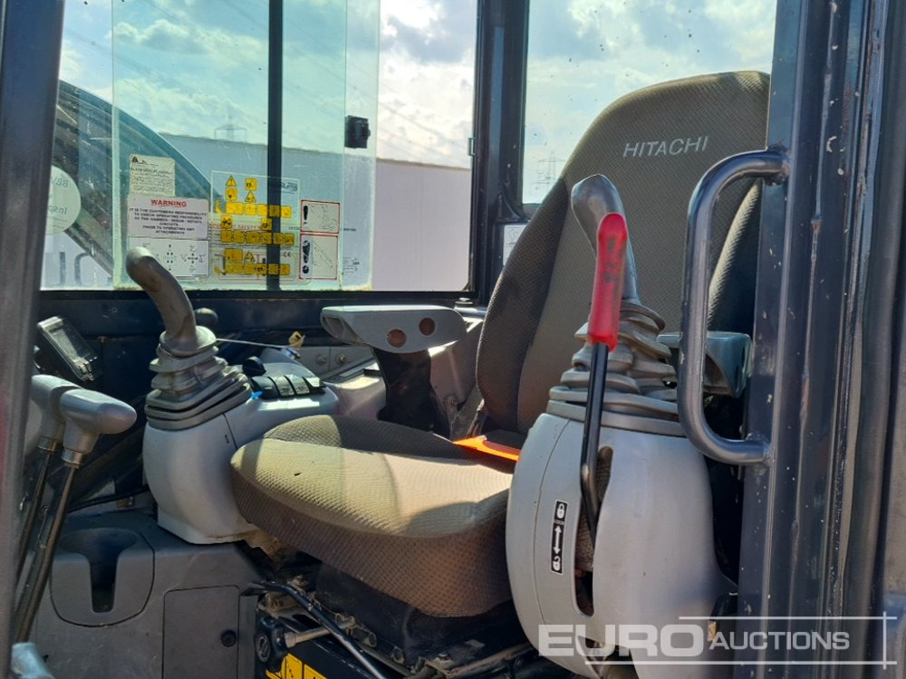 Мини-экскаватор 2017 Hitachi ZX65USB-5A: фото 42
