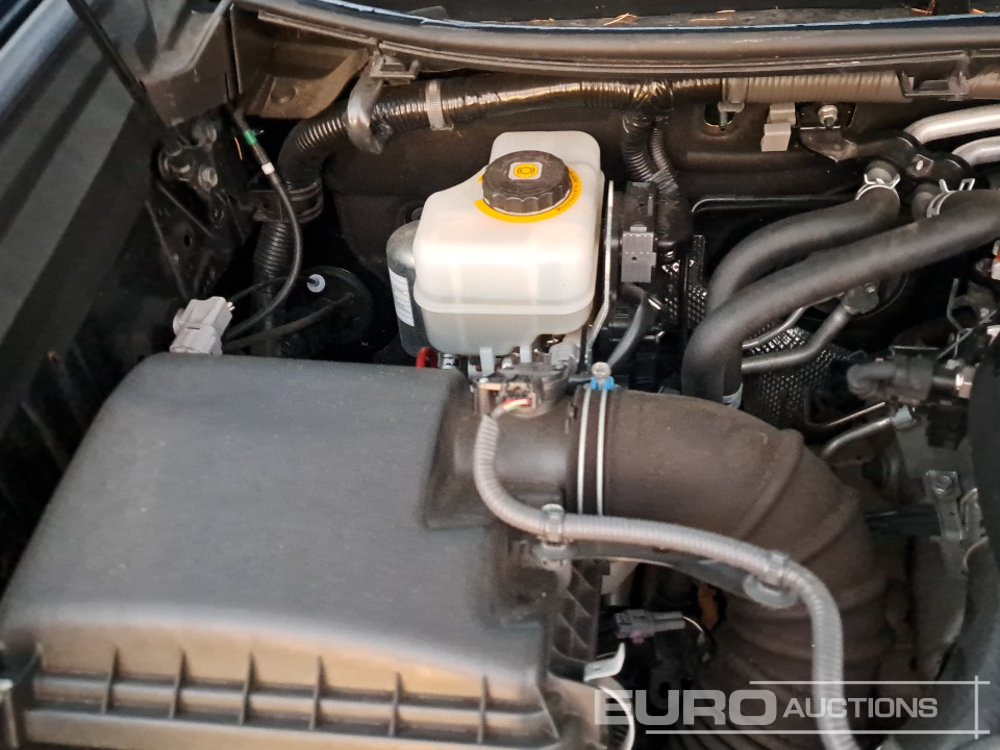 Внедорожник 2020 Toyota Land Cruiser: фото 41