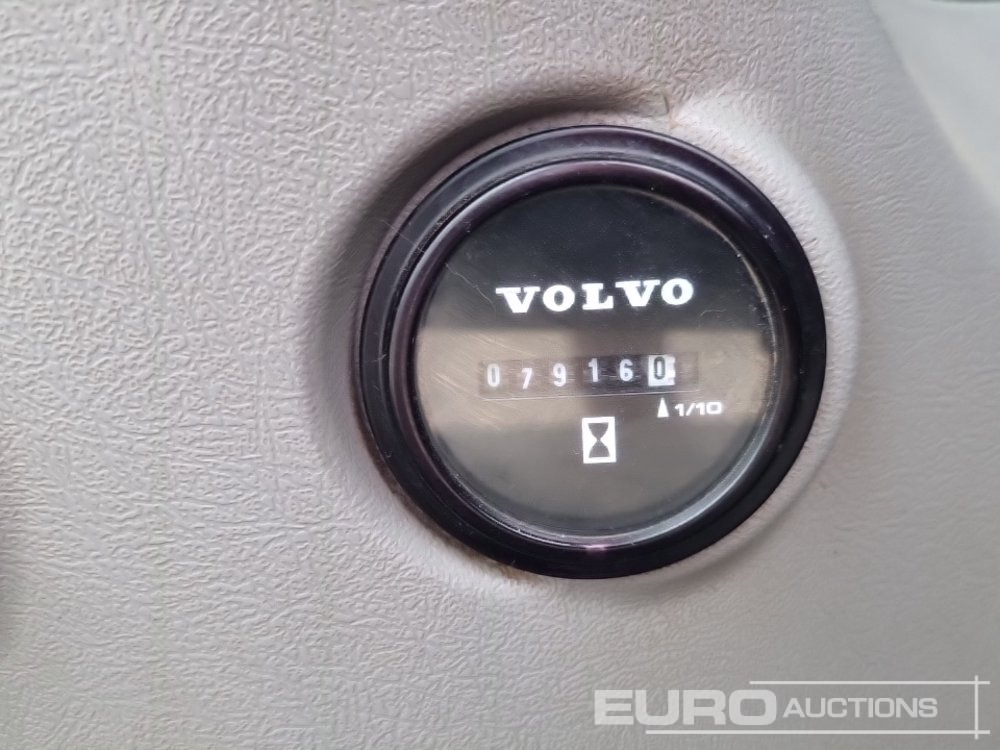 Гусеничный экскаватор 2020 Volvo EC220EL: фото 42