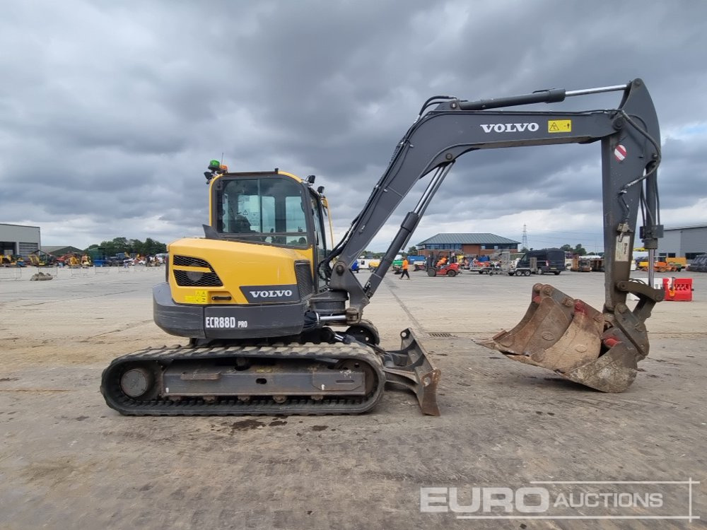 Мини-экскаватор 2022 Volvo ECR88D: фото 6
