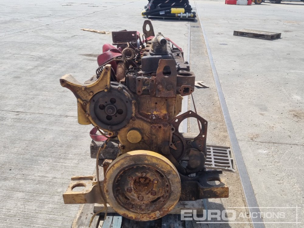 CAT 6 Cylinder Engine - Двигатель: фото 4 CAT 6 Cylinder Engine - Двигатель: фото 4