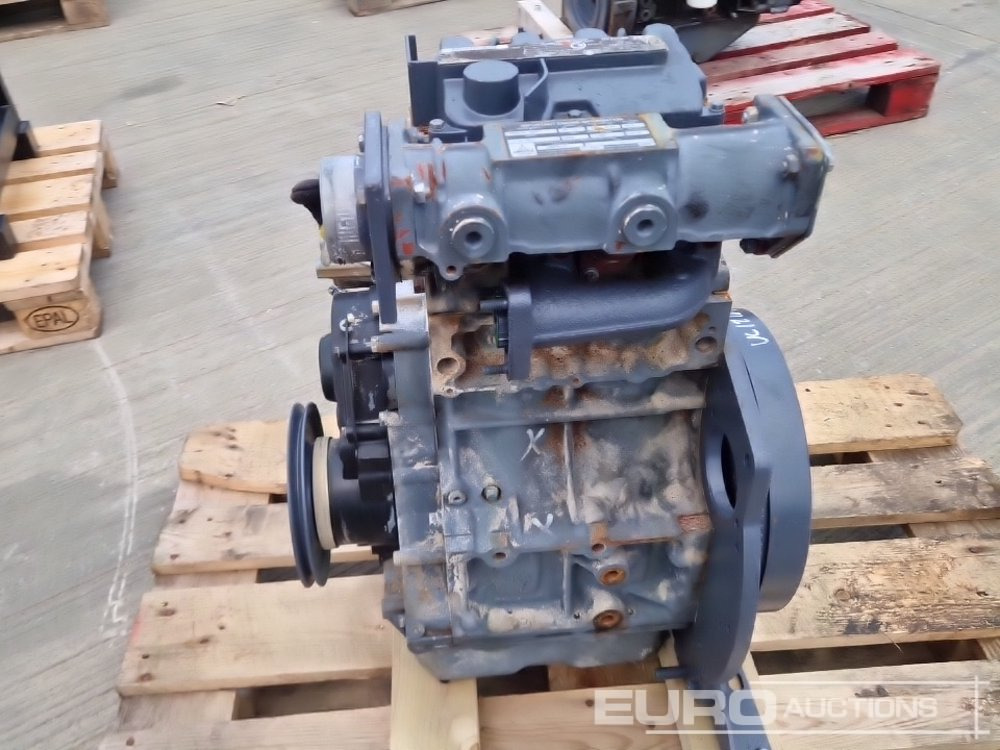 Deutz 2 Cylinder Engine - Двигатель: фото 2 Deutz 2 Cylinder Engine - Двигатель: фото 2