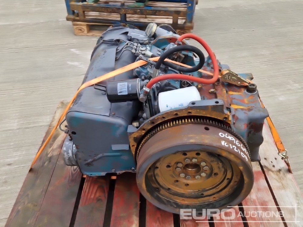 Deutz 3 Cylinder Engine - Двигатель: фото 4 Deutz 3 Cylinder Engine - Двигатель: фото 4