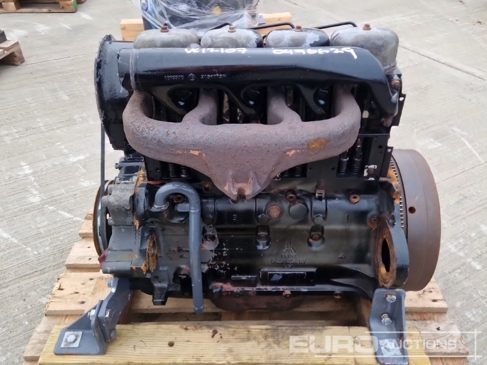 Deutz 4 Cylinder Engine - Двигатель: фото 2 Deutz 4 Cylinder Engine - Двигатель: фото 2
