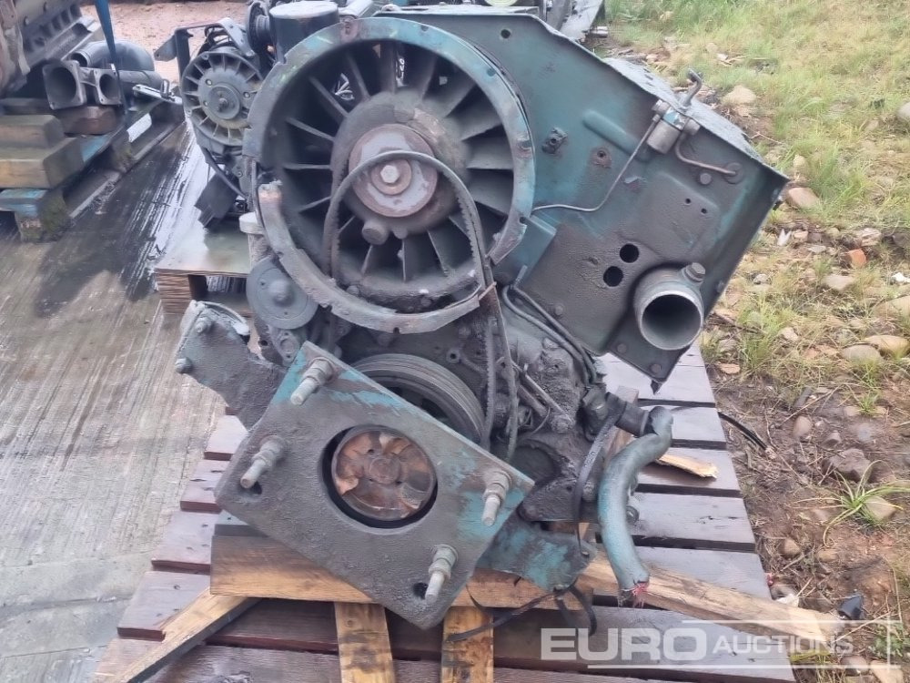 Deutz 4 Cylinder Engine - Двигатель: фото 2 Deutz 4 Cylinder Engine - Двигатель: фото 2