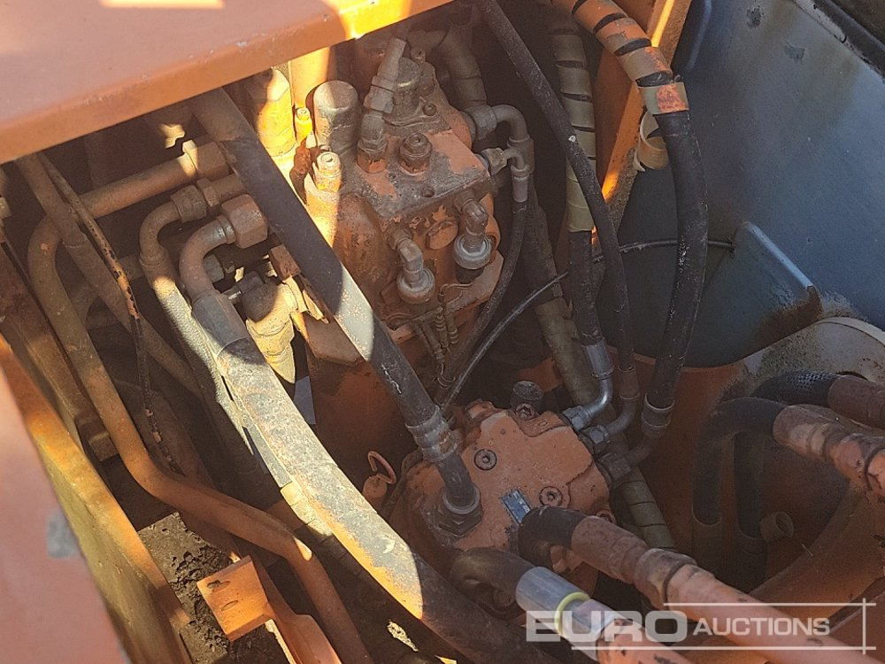 Мини-экскаватор Hitachi EX60-3: фото 26
