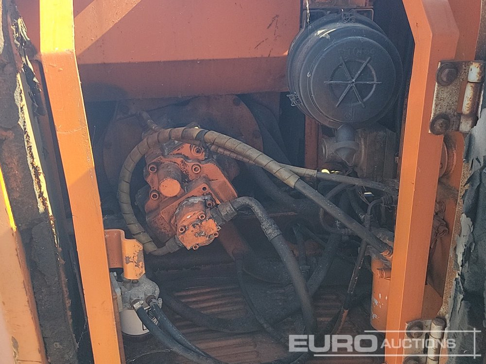 Мини-экскаватор Hitachi EX60-3: фото 34