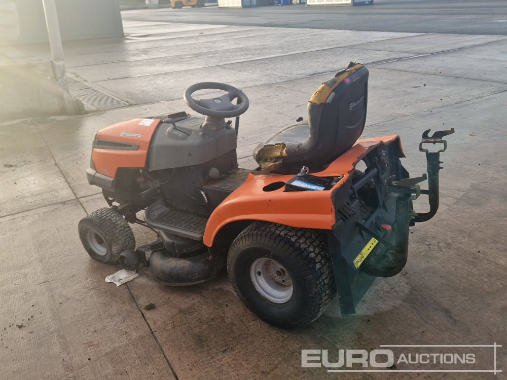 Husqvarna Petrol Ride on Lawnmower (Non Runner) - Газонокосилка: фото 2 Husqvarna Petrol Ride on Lawnmower (Non Runner) - Газонокосилка: фото 2