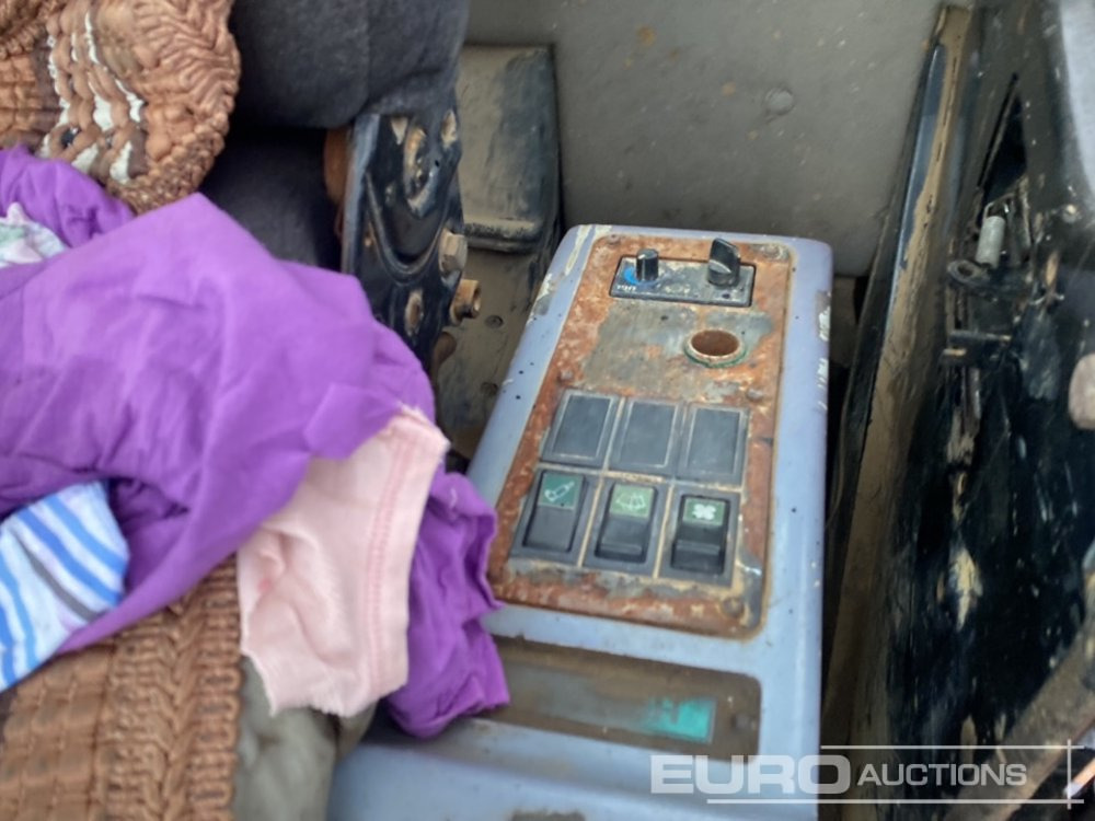 Мини-экскаватор Hyundai R55-7: фото 45 Мини-экскаватор Hyundai R55-7: фото 45