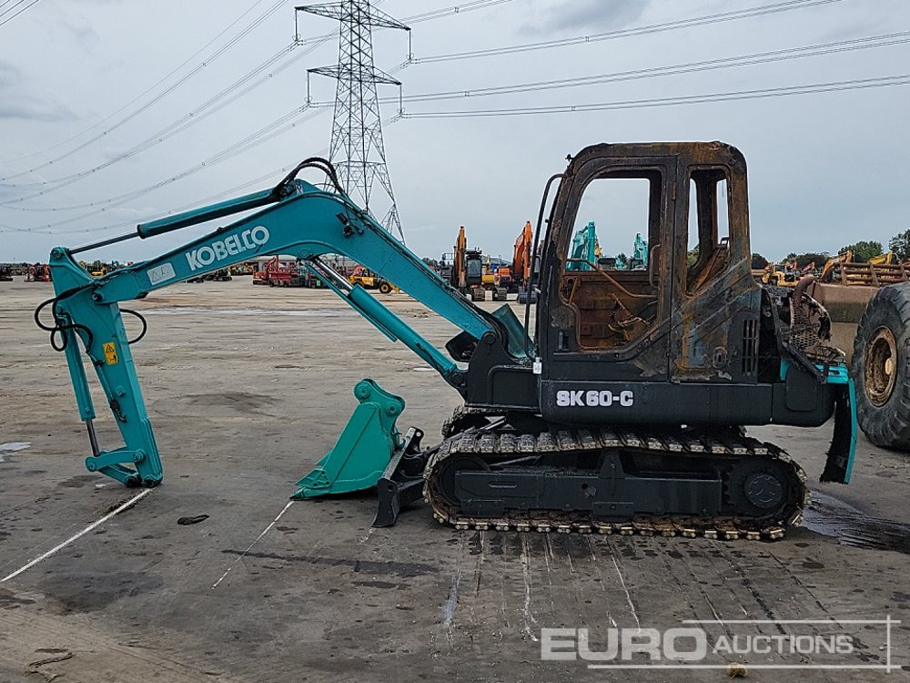 Kobelco SK60-C - Мини-экскаватор: фото 2 Kobelco SK60-C - Мини-экскаватор: фото 2