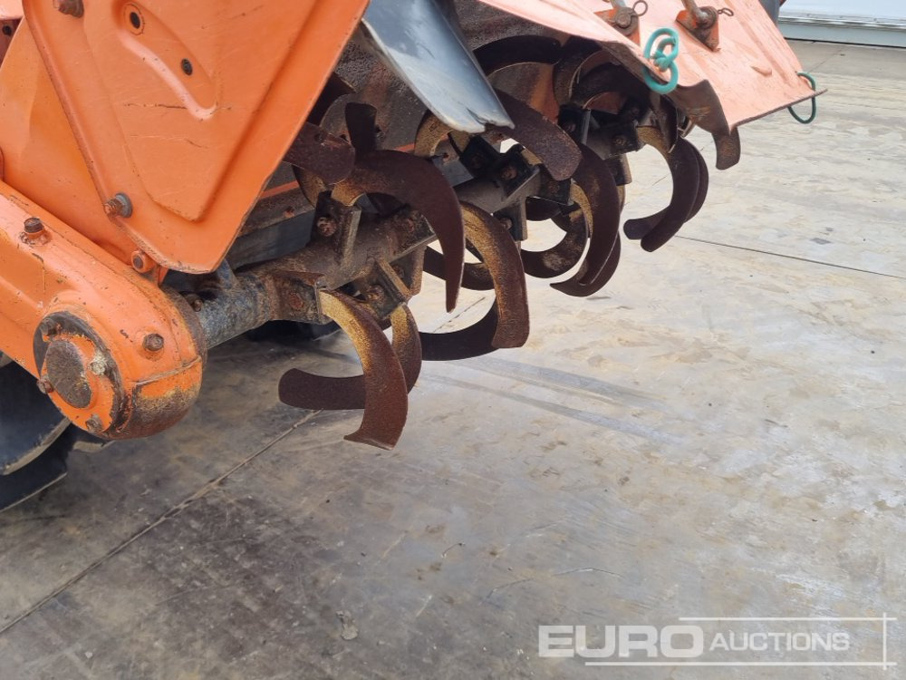Минитрактор Kubota B1400: фото 16