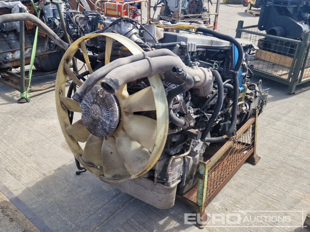 MAN 6 Cylinder Engine, Gearbox - Двигатель: фото 3 MAN 6 Cylinder Engine, Gearbox - Двигатель: фото 3