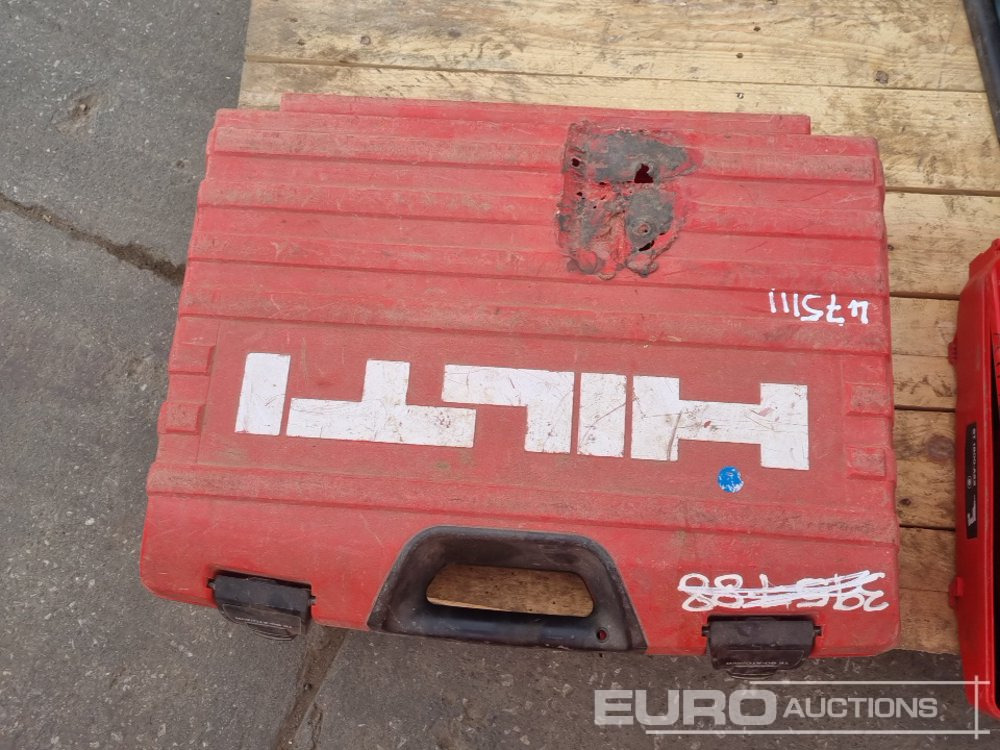 Строительное оборудование Makita 110Volt Drill, 110Volt Die Grinder, 110Volt 9" Grinder, 110Volt Rip Saw, 110Volt Jig Saw, Petrol Chainsaw Body, Hilti Battery Metal Construction Driver, Hilti 110 Volt Hammer Drill, Hilti Batte: фото 33