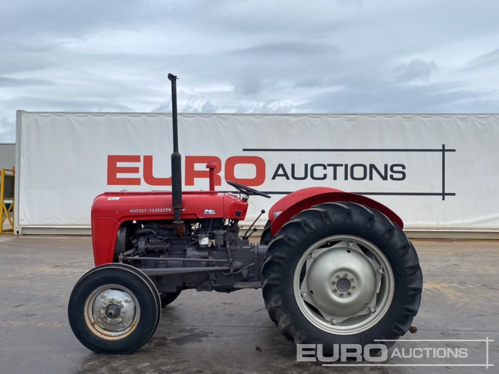 Massey Ferguson 35 - Трактор: фото 2 Massey Ferguson 35 - Трактор: фото 2