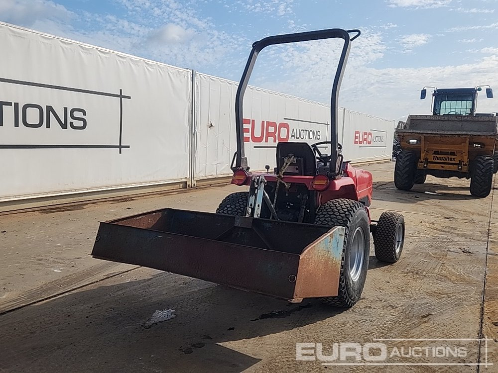 Massey Ferguson 4WD Compact Tractor, Linkbox - Минитрактор: фото 5 Massey Ferguson 4WD Compact Tractor, Linkbox - Минитрактор: фото 5