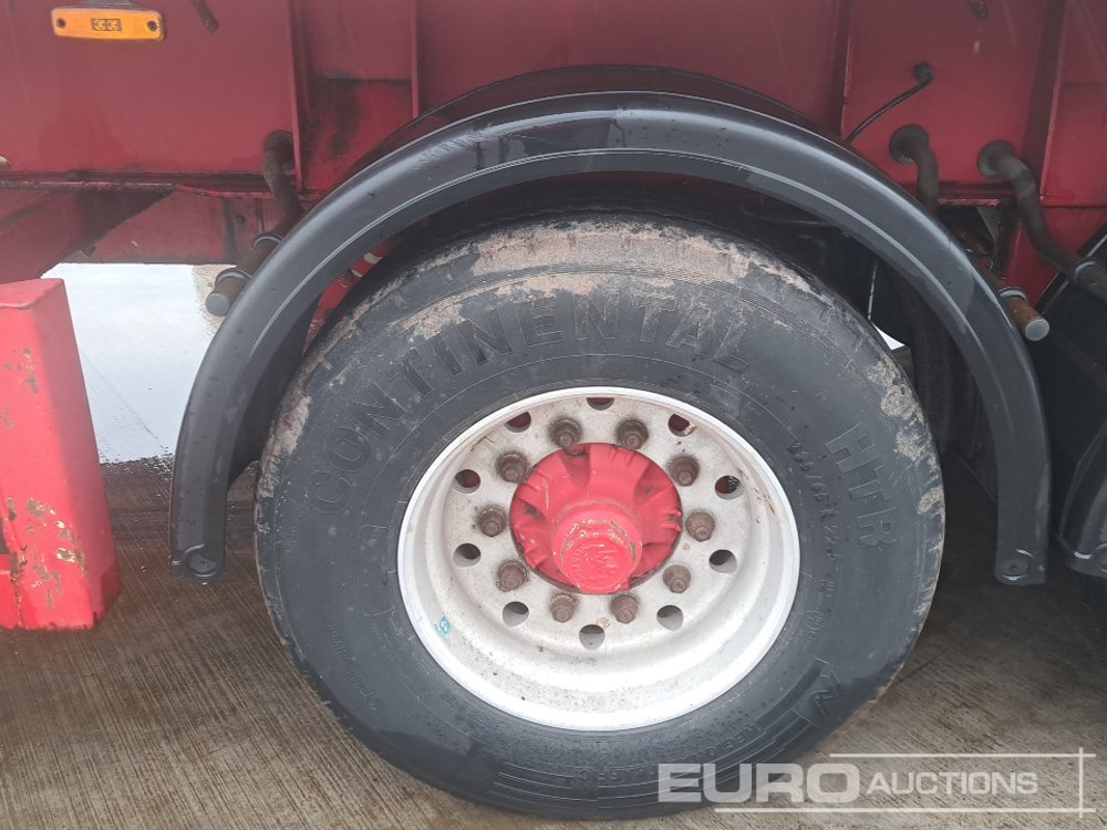 Muldoon 40' Tri Axle Flat Trailer, BPW Axles, Steer Axle - Полуприцеп бортовой/ Платформа: фото 5 Muldoon 40' Tri Axle Flat Trailer, BPW Axles, Steer Axle - Полуприцеп бортовой/ Платформа: фото 5