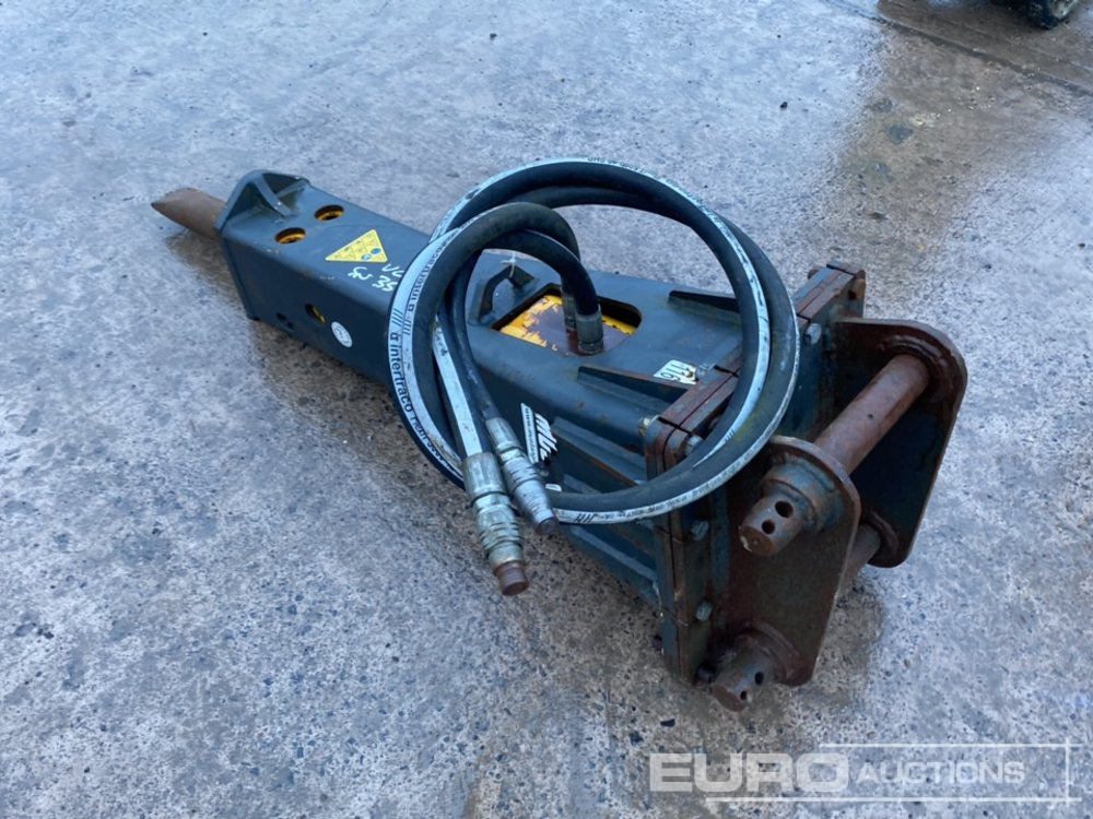Mustang Hydraulic Breaker 50mm Pin to suit 6-8 Ton Excavator - Гидромолот: фото 3 Mustang Hydraulic Breaker 50mm Pin to suit 6-8 Ton Excavator - Гидромолот: фото 3