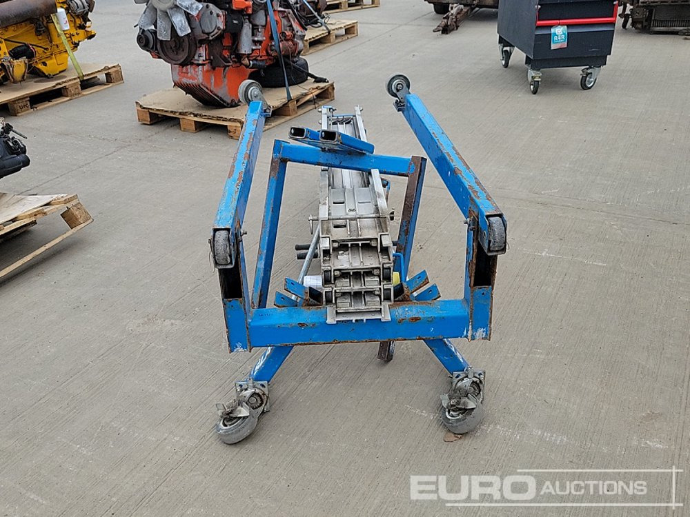 Genie SLA-15 - Погрузочно-разгрузочная техника: фото 2 Genie SLA-15 - Погрузочно-разгрузочная техника: фото 2