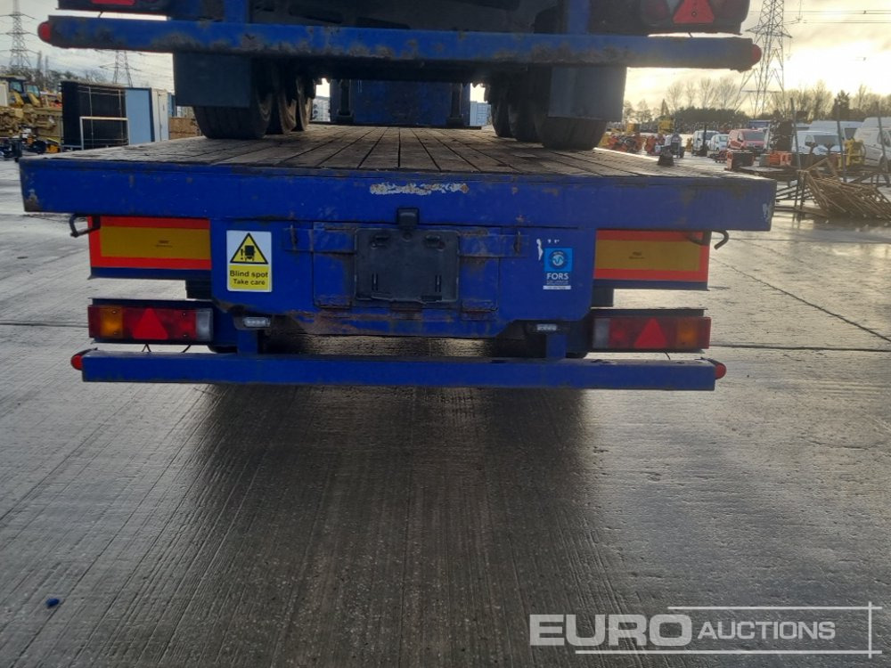 SDC Tri Axle Flat Bed Trailer - Полуприцеп бортовой/ Платформа: фото 4 SDC Tri Axle Flat Bed Trailer - Полуприцеп бортовой/ Платформа: фото 4