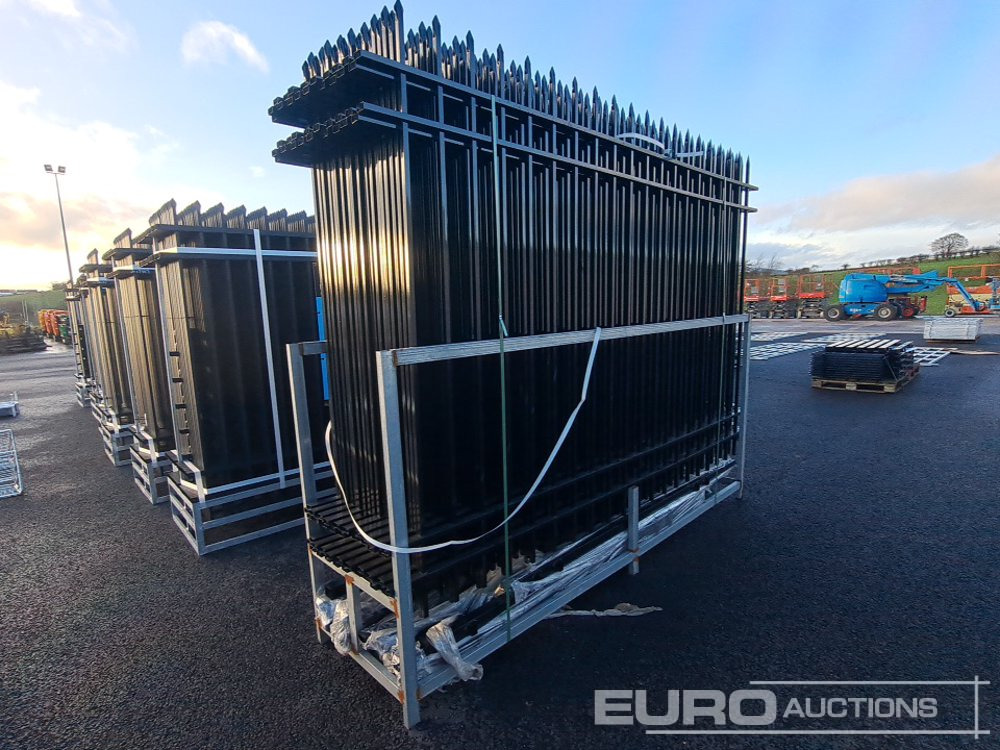 Unused 10' Fencing Panels (20 of) & Posts - Сельскохозяйственная техника: фото 3 Unused 10' Fencing Panels (20 of) & Posts - Сельскохозяйственная техника: фото 3