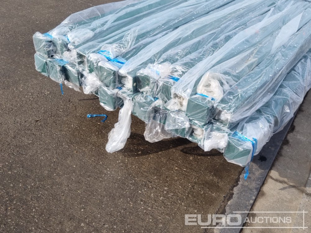 Сельскохозяйственная техника Unused Galvanised & Powder Coated Heavy Duty (5mm) Wire Mesh Fencing, 25 x H2.4m x W2.2m Panels, 26 x 60mm x 60mm x3m Posts, with Fittings (Black): фото 10