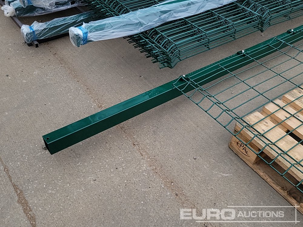 Сельскохозяйственная техника Unused Galvanised & Powder Coated Heavy Duty (5mm) Wire Mesh Fencing, 25 x H2.4m x W2.2m Panels, 26 x 60mm x 60mm x3m Posts, with Fittings (Black): фото 8