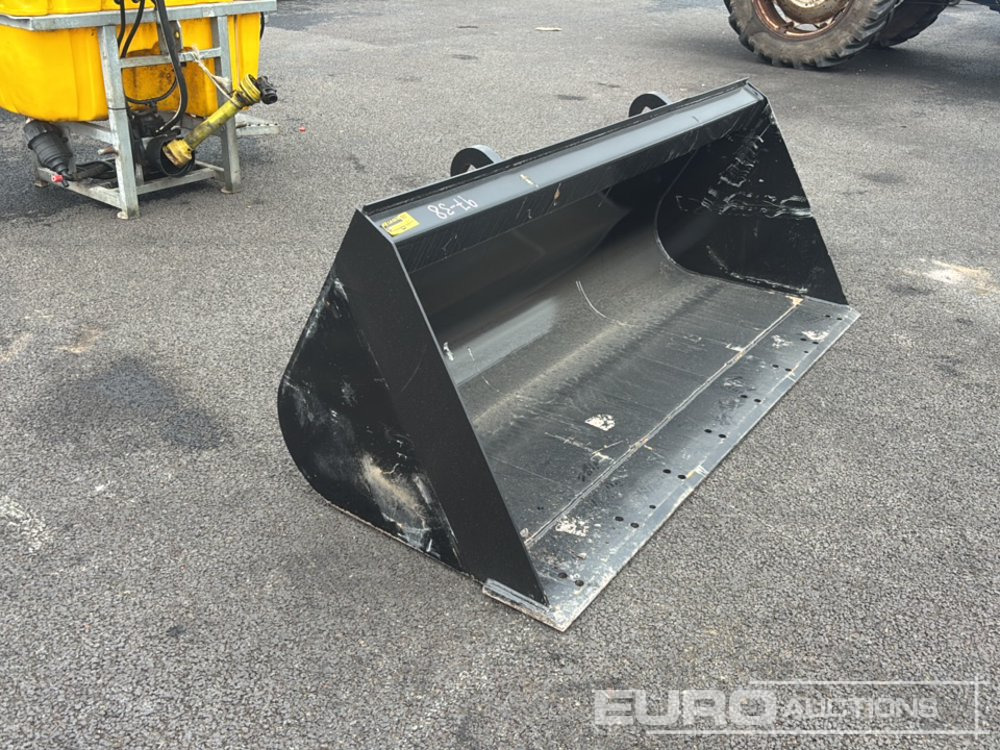 Unused Strickland 90" Loading Bucket to suit JCB Telehandler - Сельскохозяйственная техника: фото 1 Unused Strickland 90" Loading Bucket to suit JCB Telehandler - Сельскохозяйственная техника: фото 1