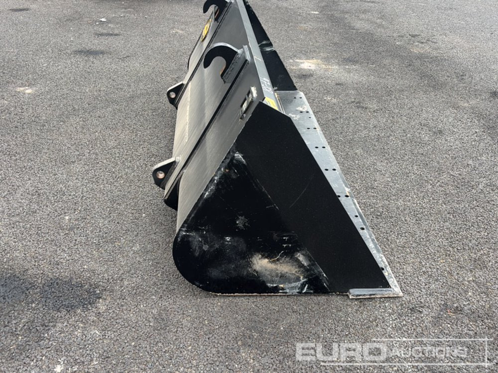 Unused Strickland 90" Loading Bucket to suit JCB Telehandler - Сельскохозяйственная техника: фото 5 Unused Strickland 90" Loading Bucket to suit JCB Telehandler - Сельскохозяйственная техника: фото 5