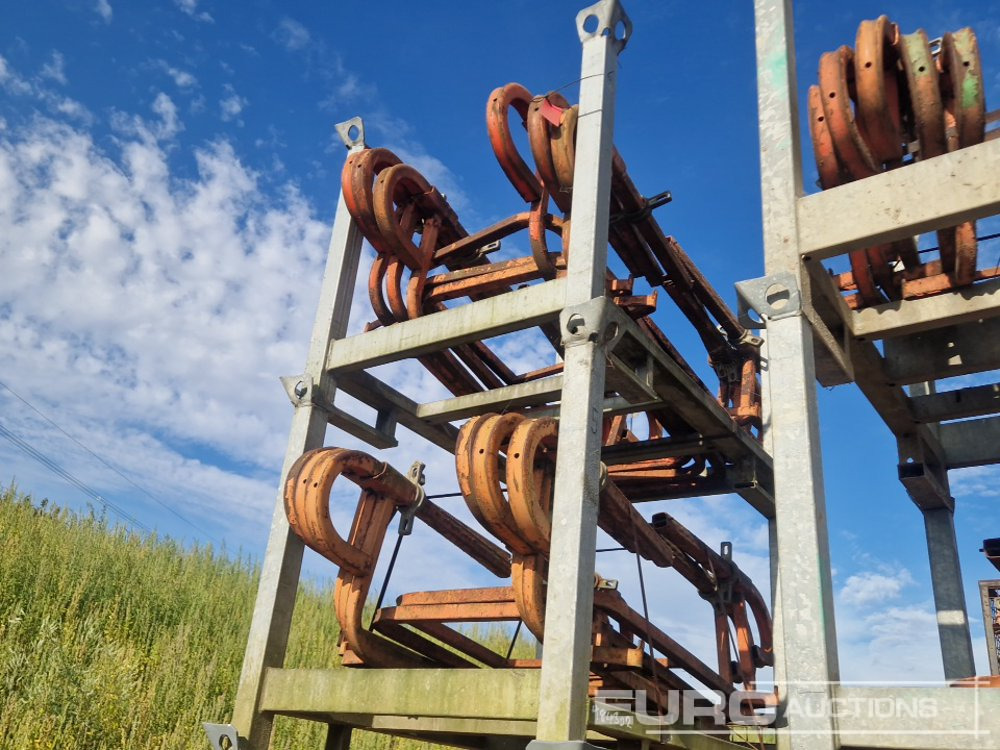 Строительное оборудование Stillage of Adjustable Formwork Brackets (8 of)Stillage of Peri Formwork Fittings & Brackets (12 of), Stillage of Articulated Couplers (4 of): фото 17