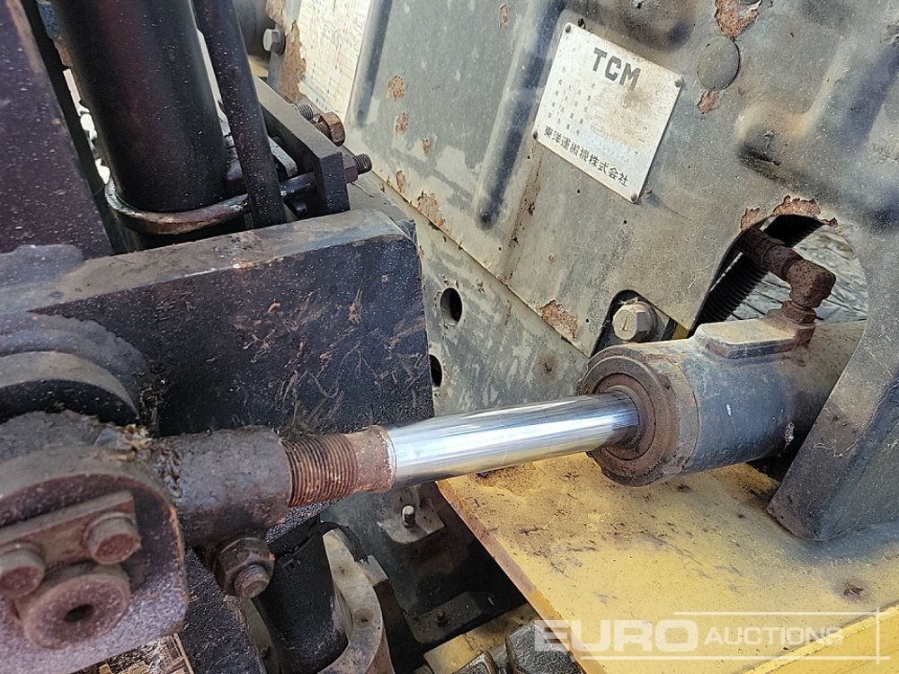 Вилочный погрузчик TCM EF180-203: фото 16