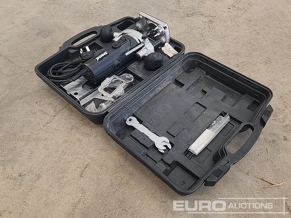 Trend 240 Volt Router - Строительное оборудование: фото 3 Trend 240 Volt Router - Строительное оборудование: фото 3