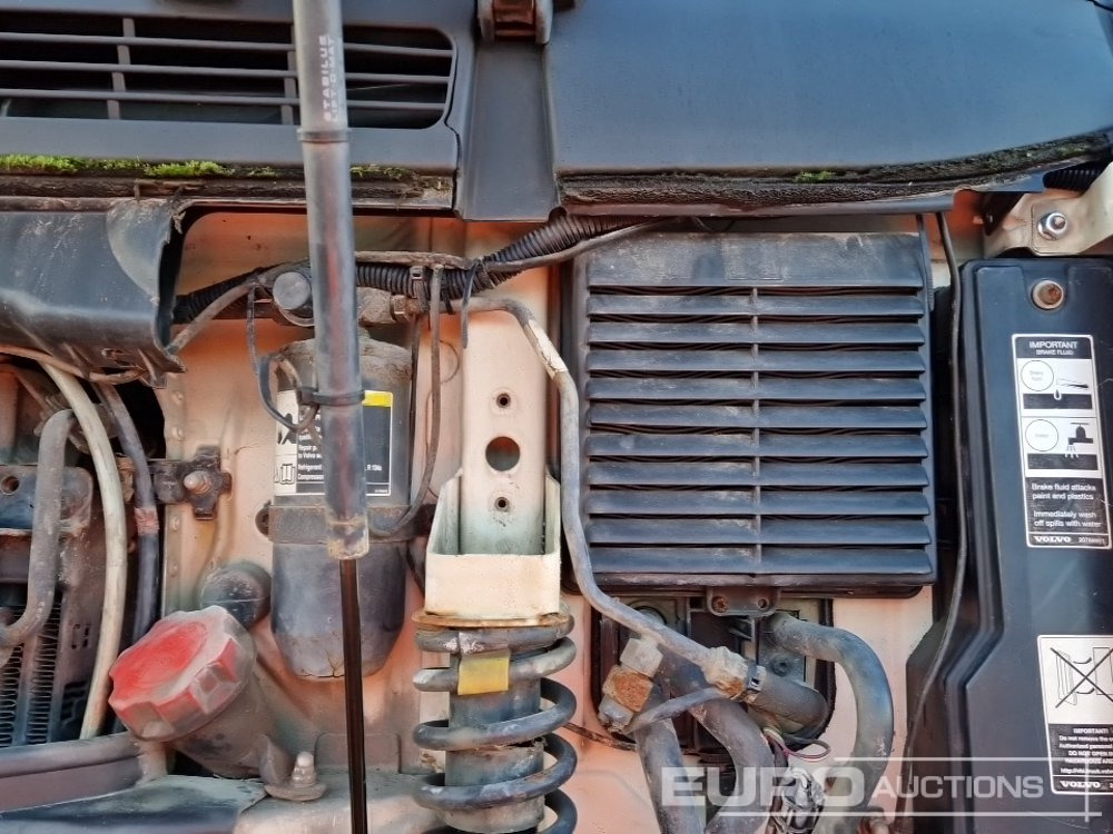 Самосвал Volvo FM400: фото 33