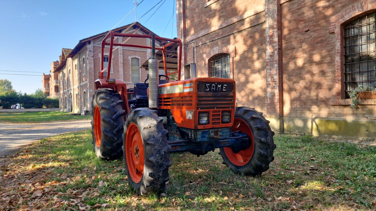 Trattore usato Same MINITAURUS 60 Synchro - Трактор: фото 3 Trattore usato Same MINITAURUS 60 Synchro - Трактор: фото 3