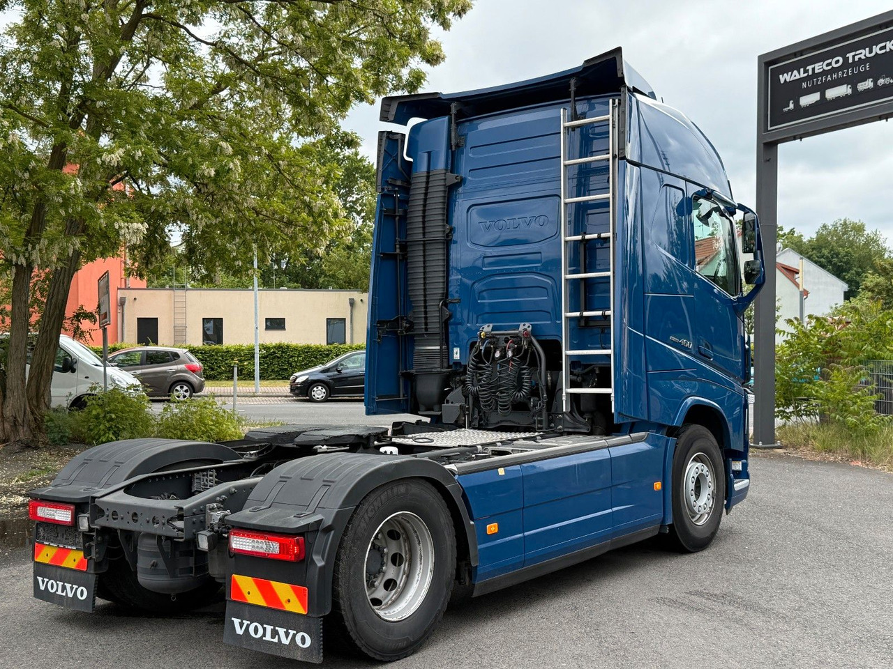 Volvo FH 460 Globetrotter/2 Tanks - Тягач: фото 3 Volvo FH 460 Globetrotter/2 Tanks - Тягач: фото 3